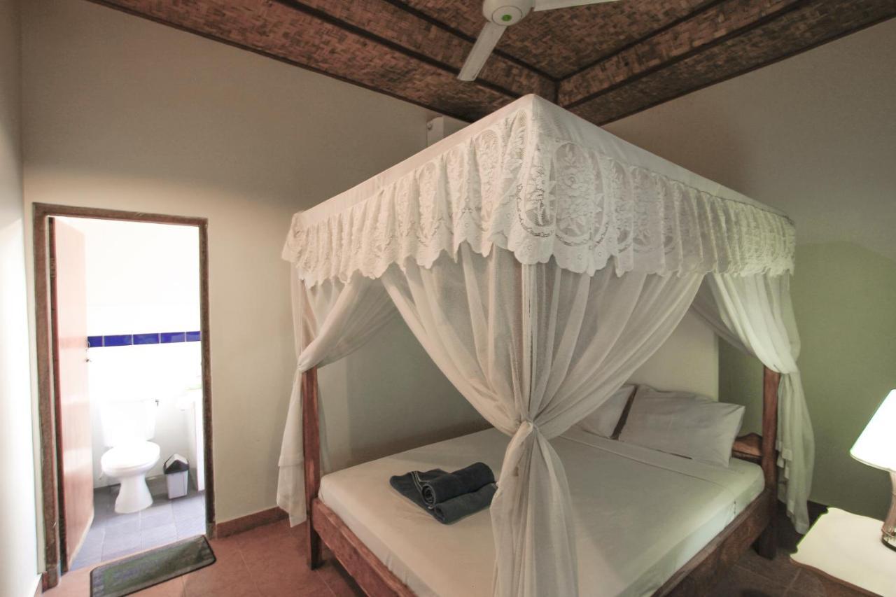 Hotel Ganesha Amed Extérieur photo